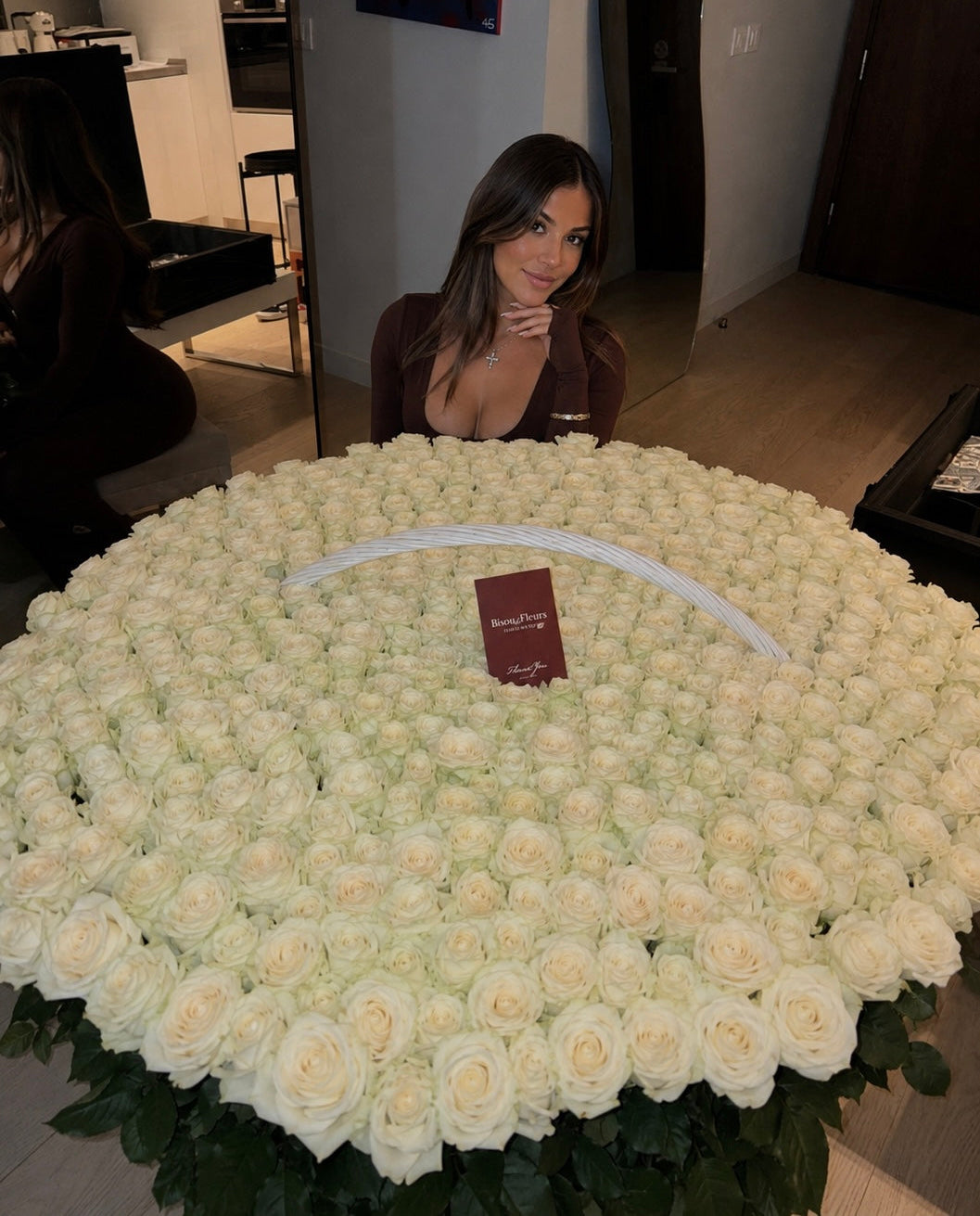 501 White Roses